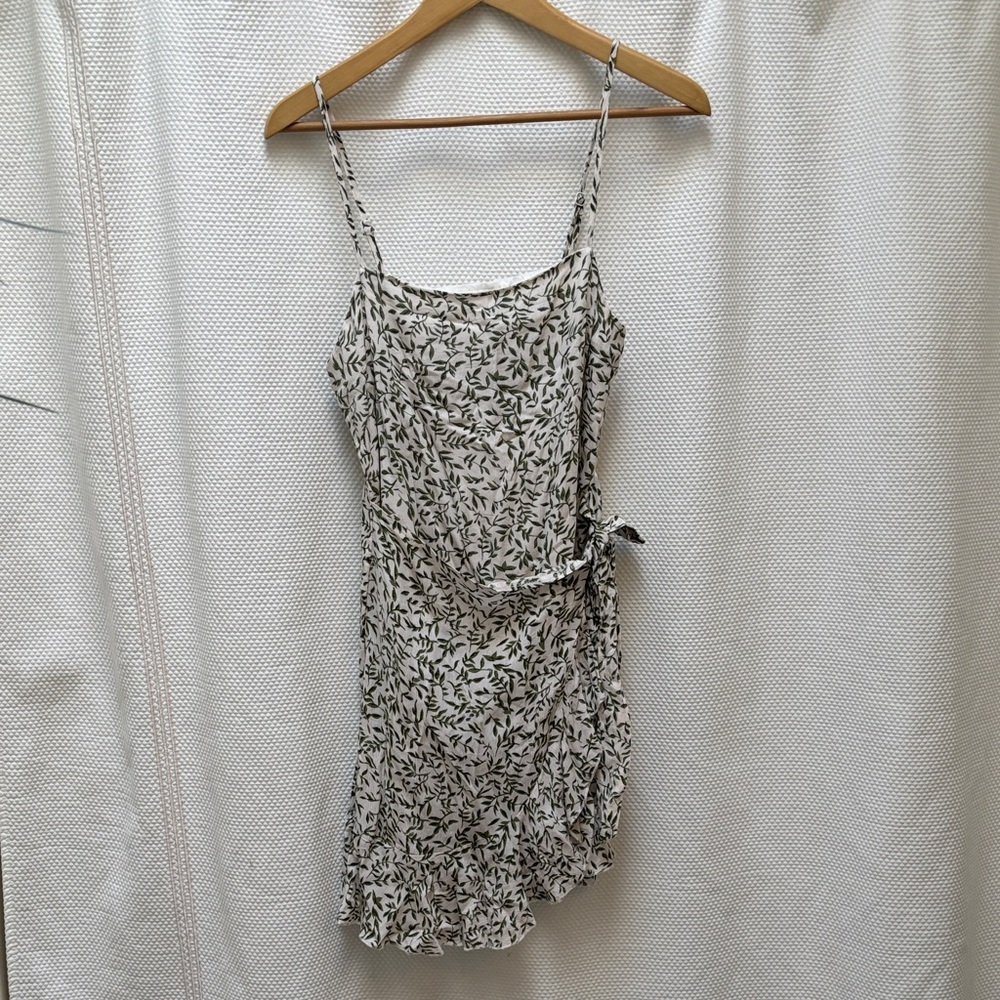 Polly Green and White Patterned Mini Sun Dress